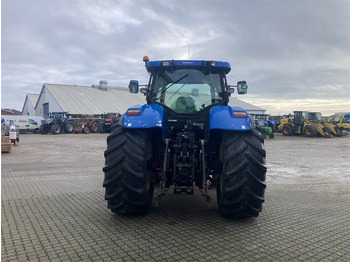 Farm tractor New Holland T7050: picture 4
