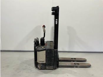 Stacker CROWN
