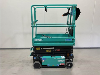 Scissor lift