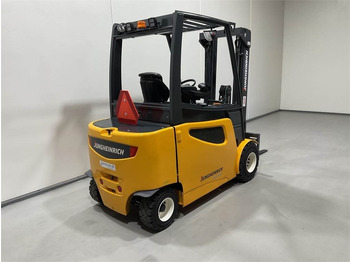 Electric forklift Jungheinrich EFG S30: picture 2