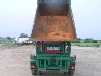 Garbage truck Renault B.80: picture 4