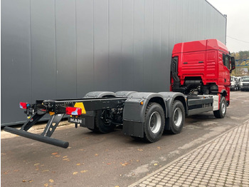 Cab chassis truck MAN TGX 33.510 6X4 BL: picture 3