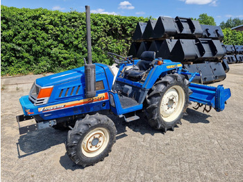 Farm tractor ISEKI