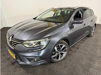 Car RENAULT