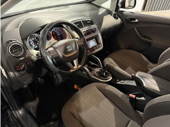 Car SEAT | Altea XL | 1.2 TSI Ecomotive Businessline COPA | 2012 | 274.939 km | 28TJZ5 | Logisch: picture 3