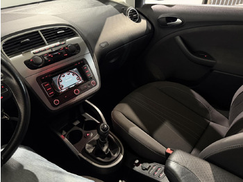 Car SEAT | Altea XL | 1.2 TSI Ecomotive Businessline COPA | 2012 | 274.939 km | 28TJZ5 | Logisch: picture 5