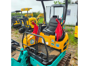 Mini excavator KUBOTA U17: picture 2