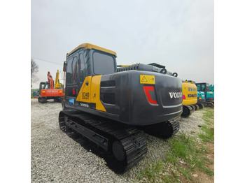 Crawler excavator Volvo EC140: picture 2