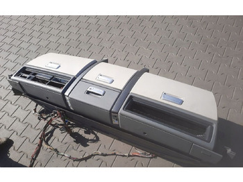 Cab and interior RENAULT T