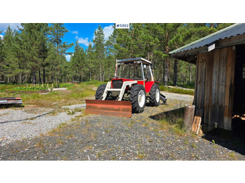Farm tractor