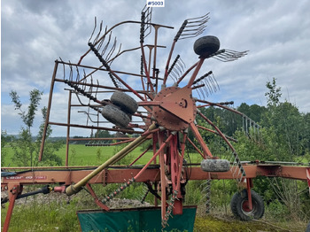Hay and forage equipment KVERNELAND