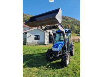 Farm tractor NEW HOLLAND