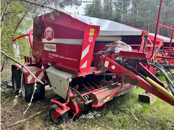 Hay and forage equipment WELGER