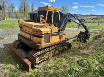 Excavator Circa 1990 Hymas 82R Crawler excavator w/ 2 buckets.: picture 5 Excavator Circa 1990 Hymas 82R Crawler excavator w/ 2 buckets.: picture 5