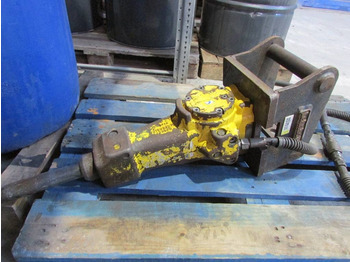 Atlas-Copco SB 52 on lease Atlas-Copco SB 52: picture 2
