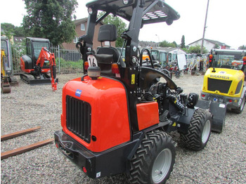 Wheel loader Kubota RT 160-2 Radlader netto 27.500EUR: picture 4
