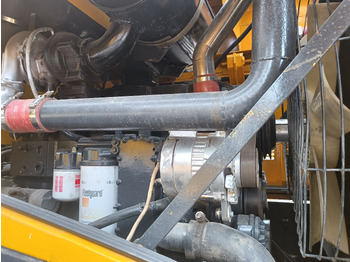 Wheel loader KOMATSU WA380-3: picture 4