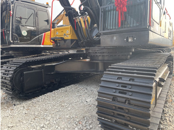 Crawler excavator VOLVO EC360: picture 4