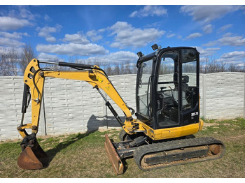 Mini excavator Caterpillar: picture 3