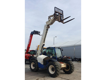 Telescopic handler JCB