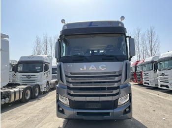 Tractor unit JAC