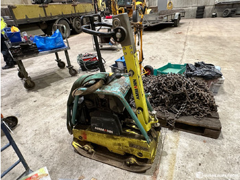 Vibratory plate AMMANN