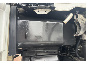 Spare parts for Truck Mercedes-Benz ACTROS MP 4 truck: picture 2