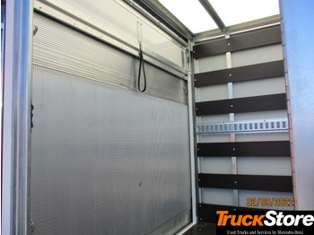 Box truck FUSO Canter 3C15: picture 2
