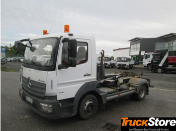 Hook lift truck MERCEDES-BENZ Atego 916