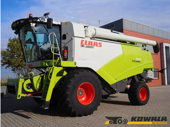 Combine harvester CLAAS Tucano 570