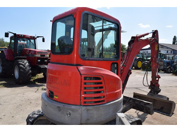 Mini excavator Bobcat E 26: picture 2