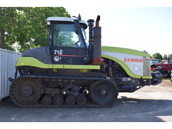 Tracked tractor CLAAS Challenger