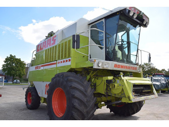 Combine harvester CLAAS Dominator