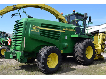Forage harvester John Deere 7400: picture 4