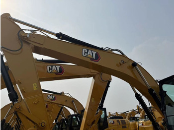 New Crawler excavator Caterpillar 320GX: picture 3