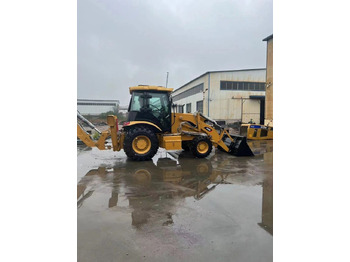 Backhoe loader Caterpillar 420F: picture 3