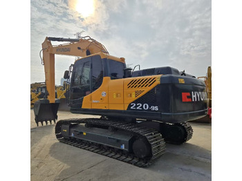Crawler excavator HYUNDAI