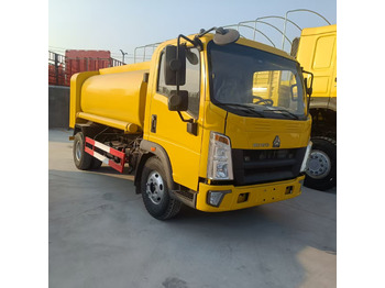 Tank truck SINOTRUK HOWO