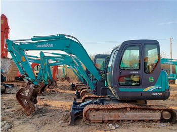Mini excavator Sunward SWE70E: picture 3