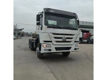Tractor unit SINOTRUK HOWO trailer head: picture 3