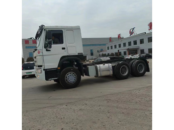 Tractor unit SINOTRUK HOWO trailer head: picture 5