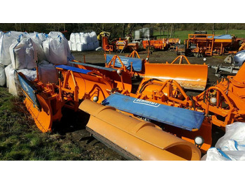 Snow plough UNIMOG