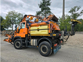 Snow removal vehicle Unimog U400 2013 405/10 405/12 NKS-Z-UGN-43K Bluetec 5 Mercedes-Benz  UGE UGN Mulag MKM700 Mähausleger Böschungsmäher Böschungsmulcher Küpper-Weisser IMS Salzstreuer: picture 3