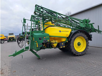Trailed sprayer JOHN DEERE
