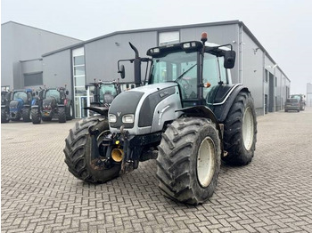 Farm tractor Valtra N141 hitech, Fronthef, Frontpto: picture 5
