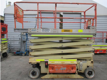 Scissor lift JLG