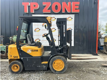 LPG forklift Doosan G25E à 10500 € HT: picture 3