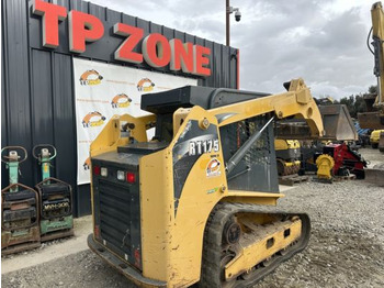Compact track loader Gehl RT175 High Flow Joystick Clim à 29900 € HT: picture 3 Compact track loader Gehl RT175 High Flow Joystick Clim à 29900 € HT: picture 3