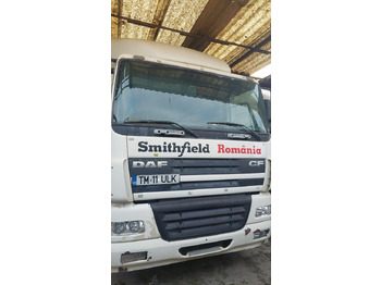 Tractor unit DAF CF 85