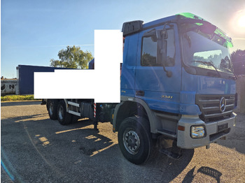 Cab chassis truck MERCEDES-BENZ